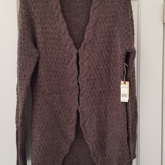 Stetson Cardigan - Picture 1 of 3